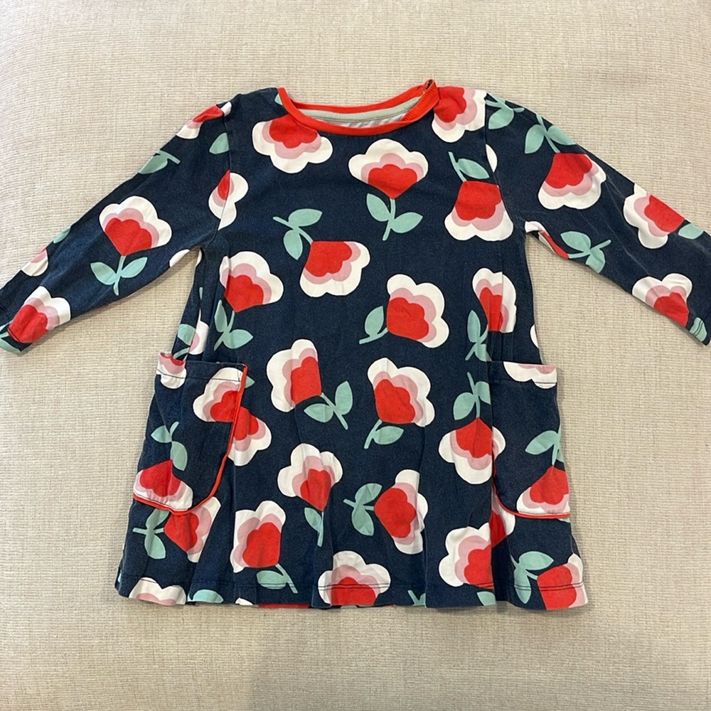 Mini Boden - Size 7-8 - Floral tunic top